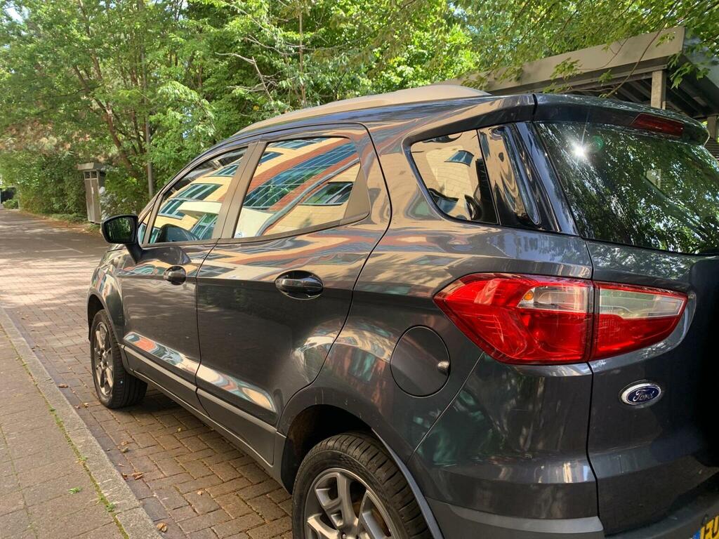 Ford Ecosport Hatchback Blue #32
