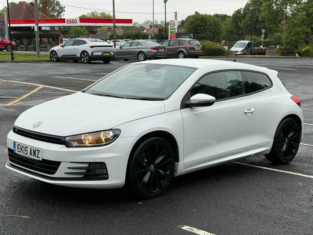 Volkswagen Scirocco 2.0 Tdi Bluemotion Tech R-line Dsg Euro 6 S S White #2