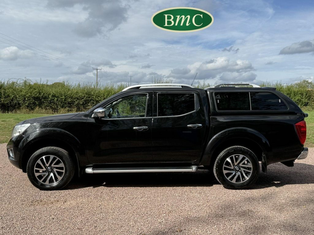 Nissan Navara 2.3 Dci Tekna 4Wd Euro 6 Black #4