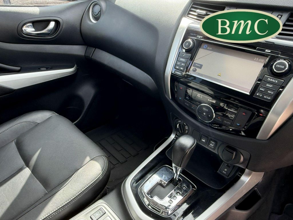 Nissan Navara Automatic Grey #27