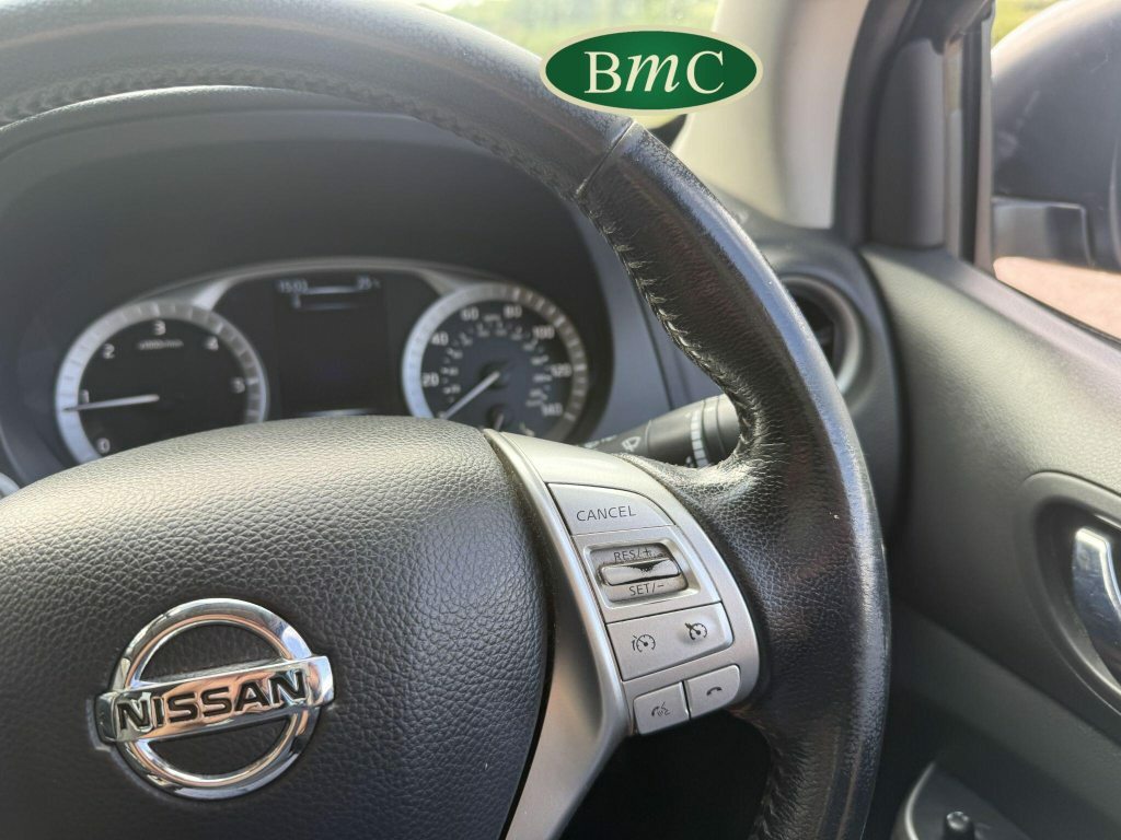 Nissan Navara Automatic Grey #16