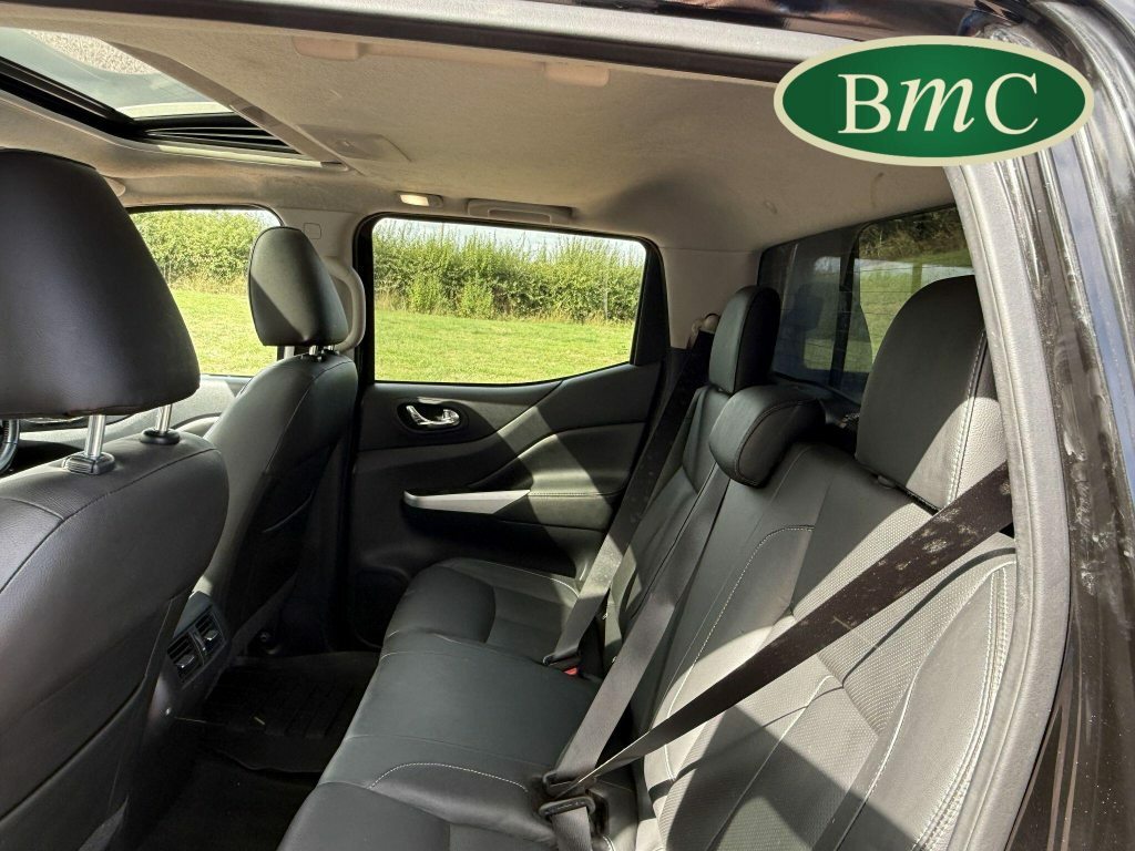 Nissan Navara Automatic Grey #50