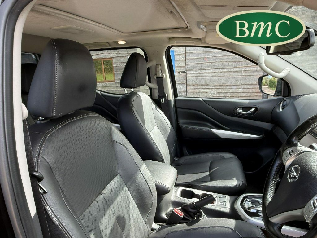 Nissan Navara Automatic Grey #18