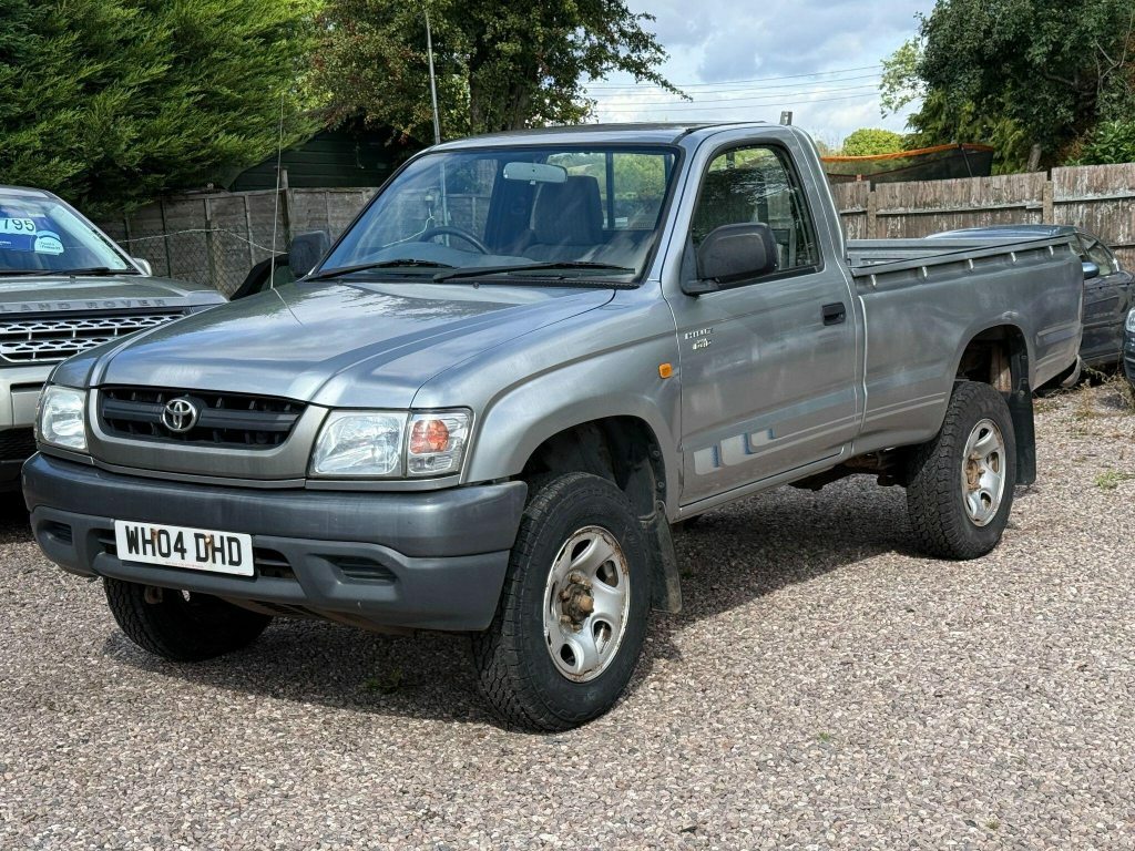 Toyota HILUX 2.5 250 Ex Silver #3
