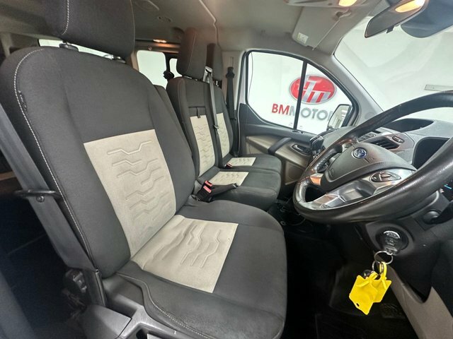 Ford Tourneo Custom 2.0 310 Ecoblue Titanium Minibus Double Cab Di White #5