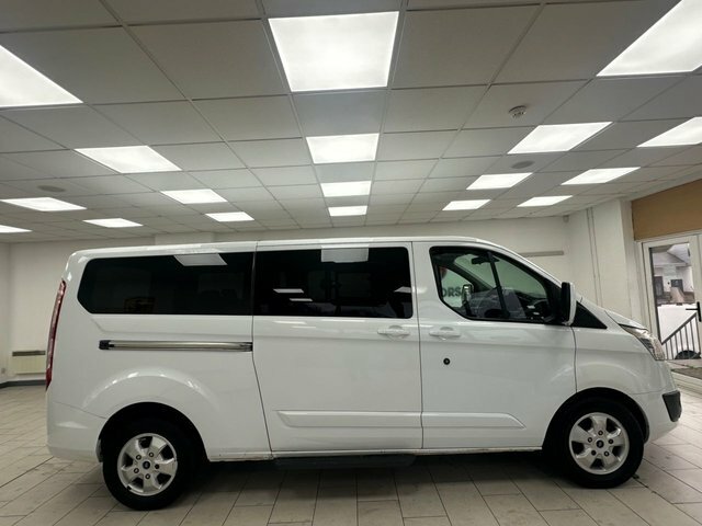 Ford Tourneo Custom 2.0 310 Ecoblue Titanium Minibus Double Cab Di White #2