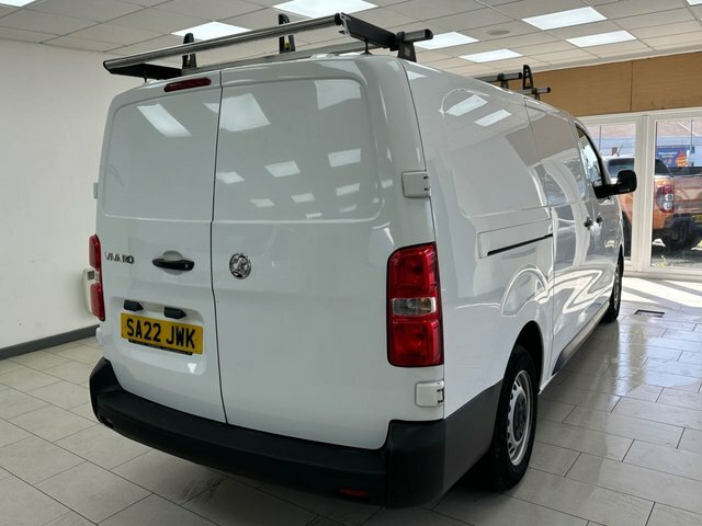 Vauxhall Vivaro 2900 1.5D 100Ps Dynamic H1 Van White #10
