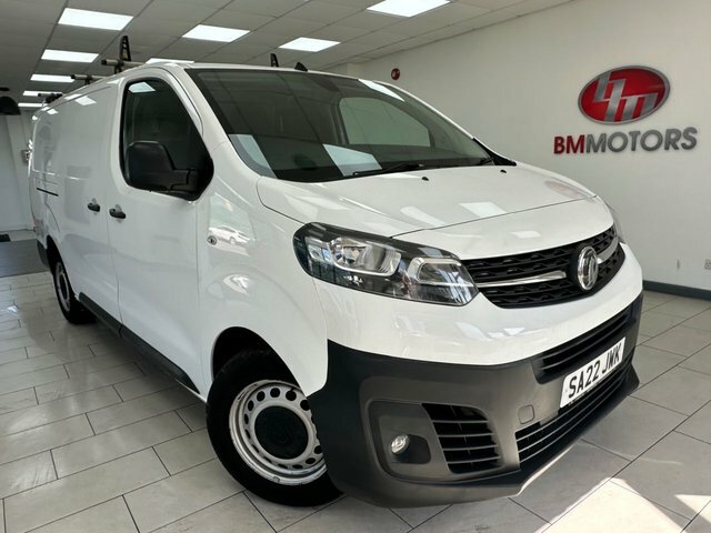 Vauxhall Vivaro 2.0 Turbo D 3100 Dynamic Panel Van 6Dr Manu White