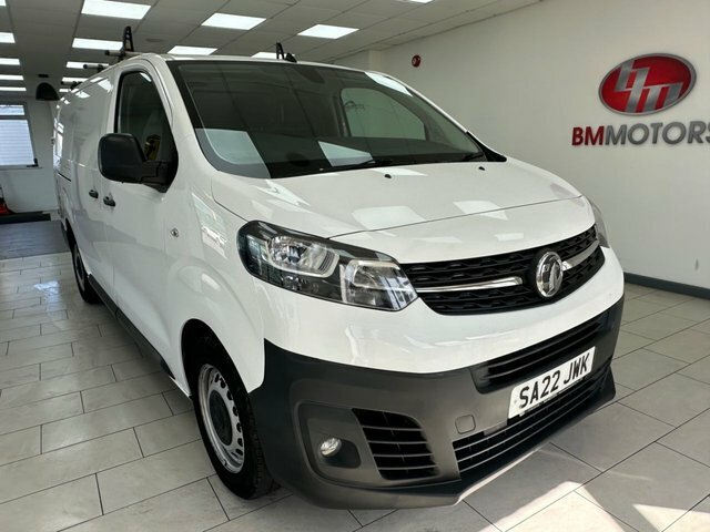 Vauxhall Vivaro 2900 1.5D 100Ps Dynamic H1 Van White #11
