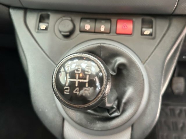 Peugeot Partner 1.6L Professional White #45