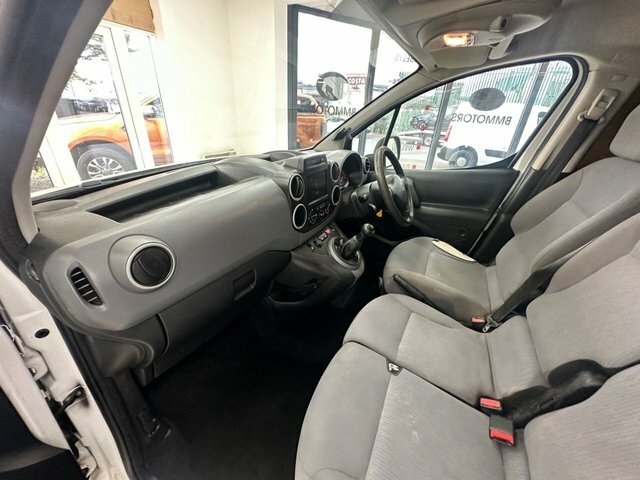 Peugeot Partner 1.6L Professional White #19