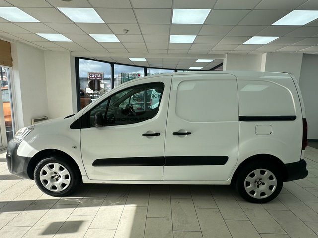 Peugeot Partner 1.6L Professional White #11