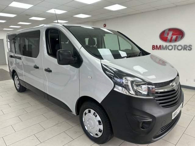 Vauxhall Vivaro 1.6 Cdti 2900 Biturbo Ecoflex Combi Van Double Cab Silver #2