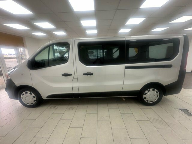 Vauxhall Vivaro Cdti 2900 Sportive U9993 Ulez White #17