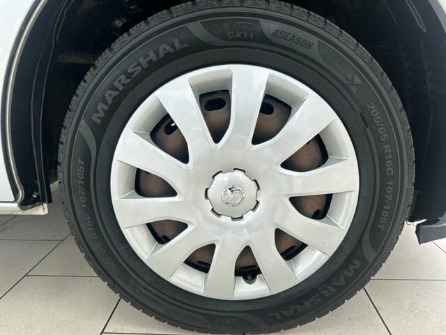 Vauxhall Vivaro 2900 1.6Cdti Biturbo 125Ps White #19