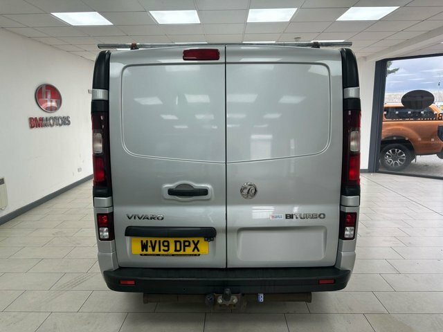 Vauxhall Vivaro 2900 1.6Cdti Biturbo 125Ps White #7