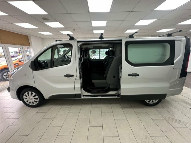 Vauxhall Vivaro 2900 1.6Cdti Biturbo 125Ps White #12