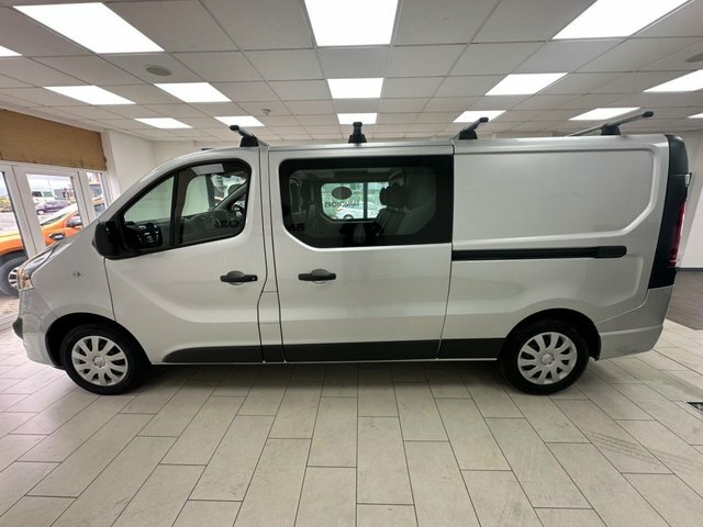 Vauxhall Vivaro 2900 1.6Cdti Biturbo 125Ps White #13