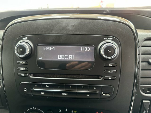 Vauxhall Vivaro 2900 1.6Cdti Biturbo 125Ps White #35