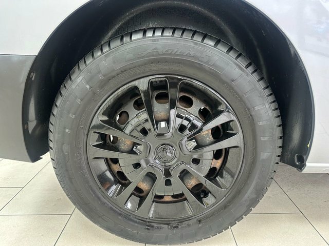 Vauxhall Vivaro 1.5 Turbo D 2700 Dynamic Panel Van 6Dr Manu Grey #5