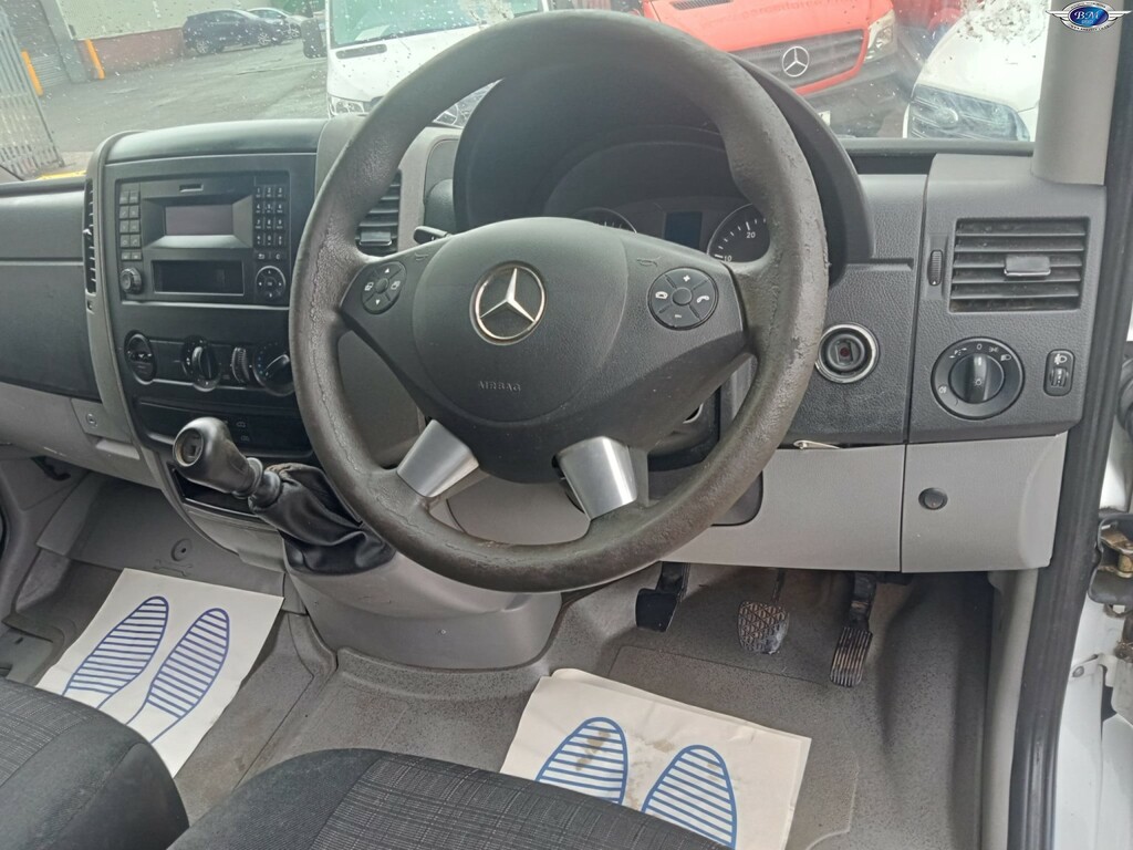 Mercedes-Benz Sprinter 2.1 210 Cdi Blueefficiency Panel Van 7G Black #12