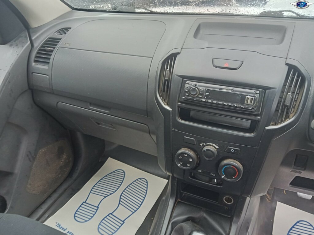 Isuzu D-Max 2.5 Td Yukon Double Cab #9