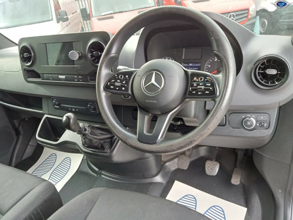 Mercedes-Benz Sprinter Diesel White #12