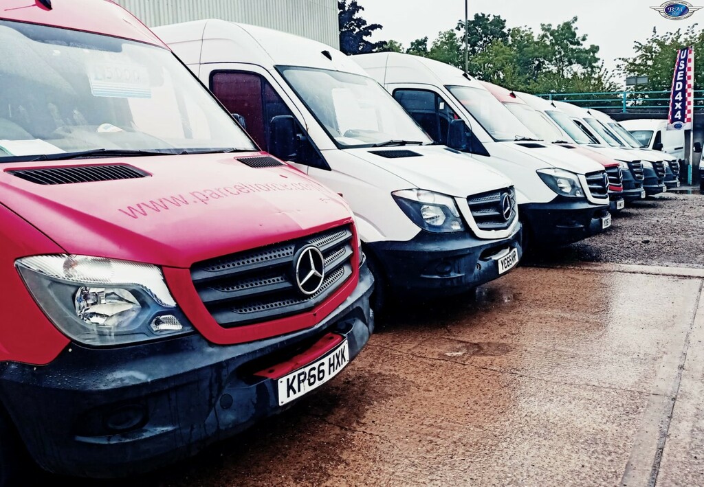 Mercedes-Benz Sprinter Diesel White #20