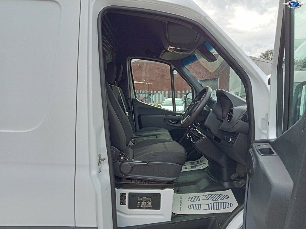 Mercedes-Benz Sprinter Diesel White #16