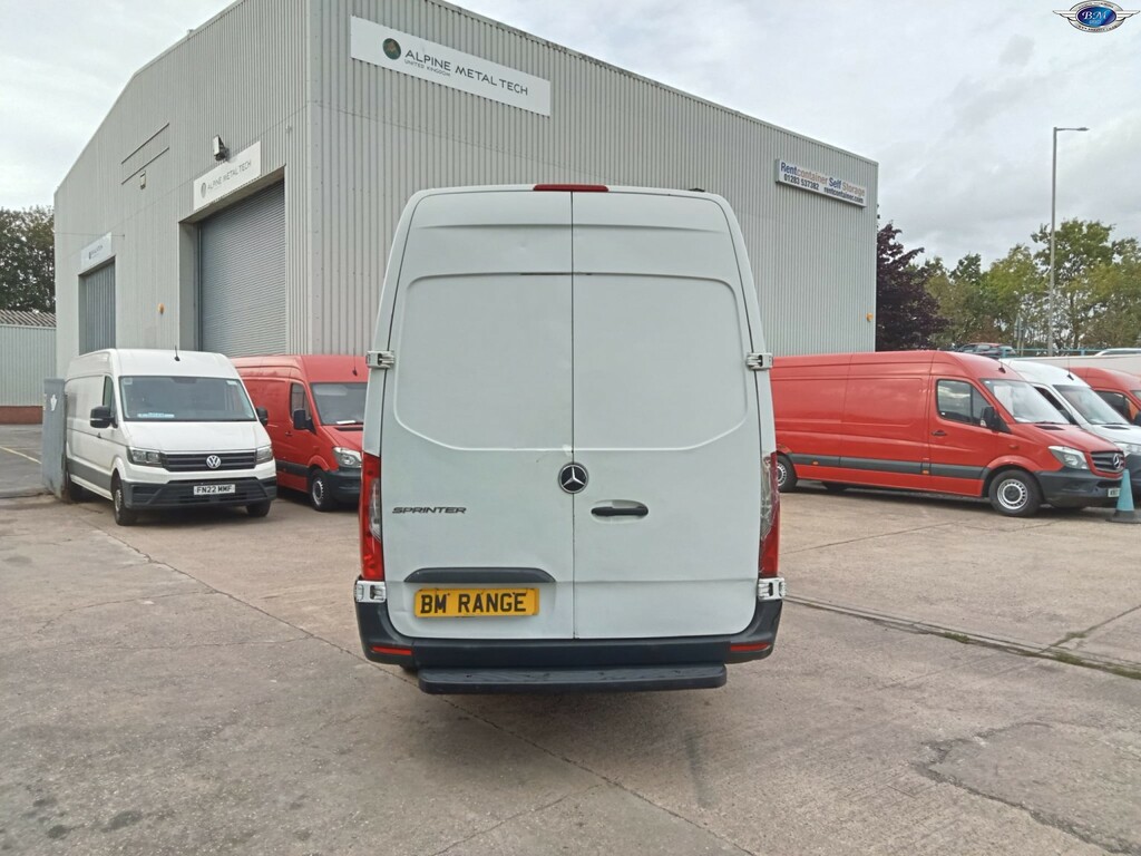 Mercedes-Benz Sprinter Diesel White #7