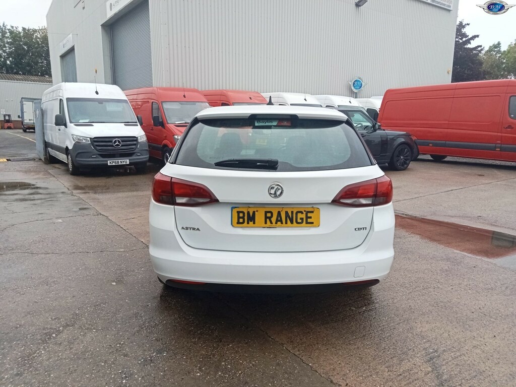 Vauxhall Astra 1.6 Cdti Blueinjection Sri Nav White #6