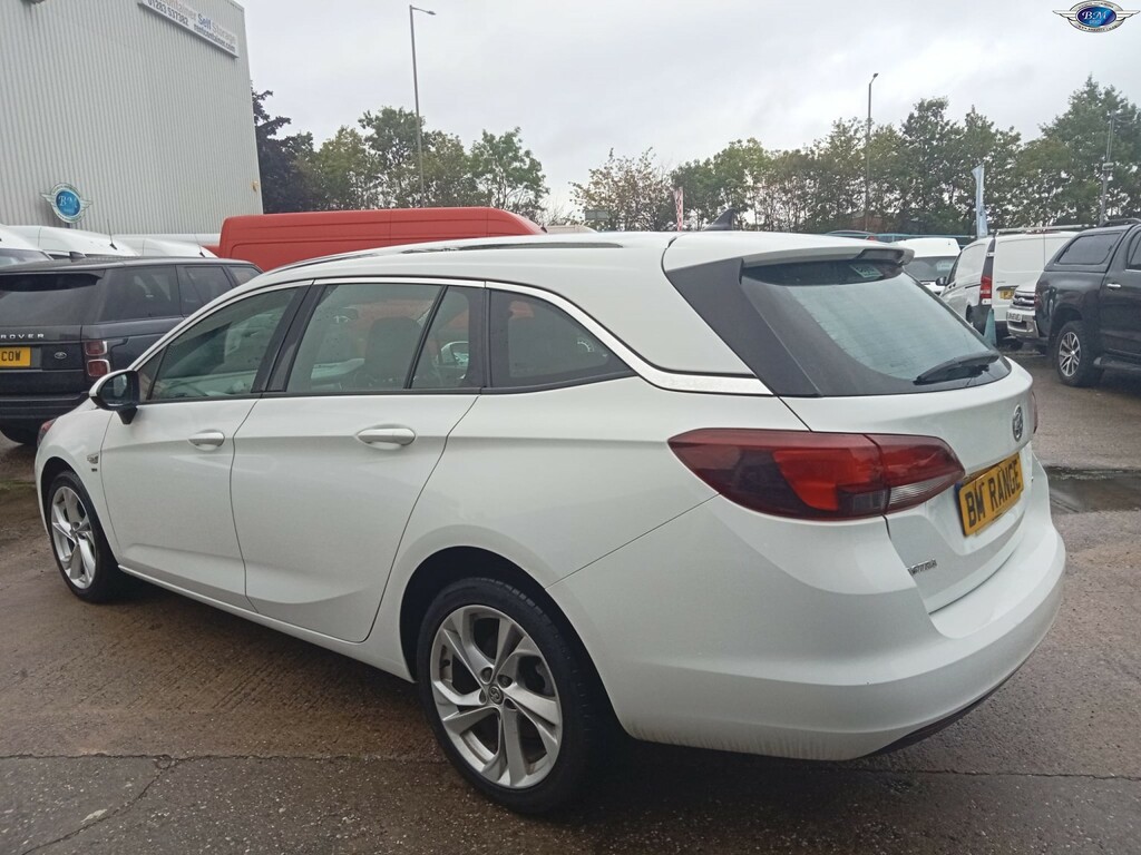 Vauxhall Astra 1.6 Cdti Blueinjection Sri Nav White #5