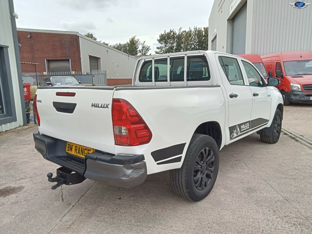 Toyota HILUX Active Extra Cab D-4d Silver #8
