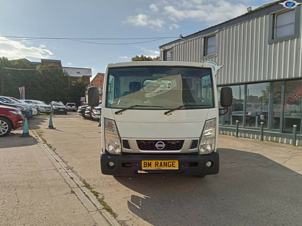 Nissan NT400 2.5 Dci 35.14 White #3