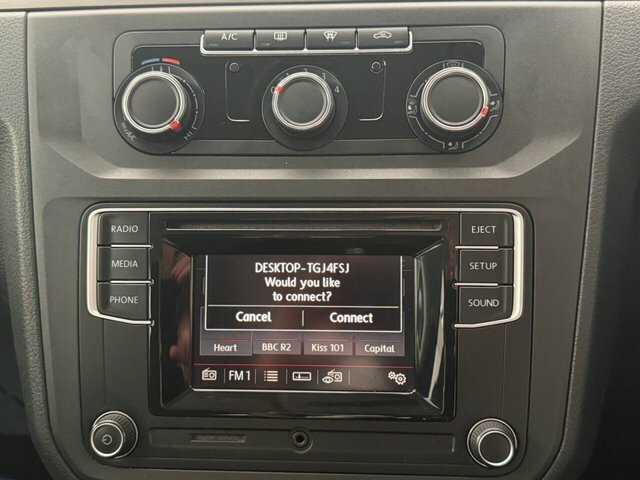 Volkswagen Caddy Life 2L Null Black #12