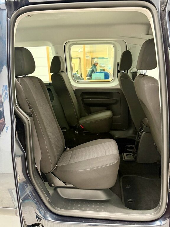 Volkswagen Caddy Life 2L Null Black #18