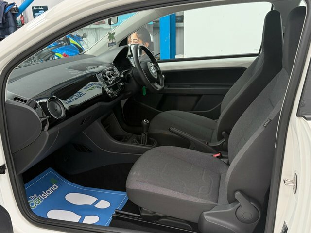 Volkswagen Up Red #11