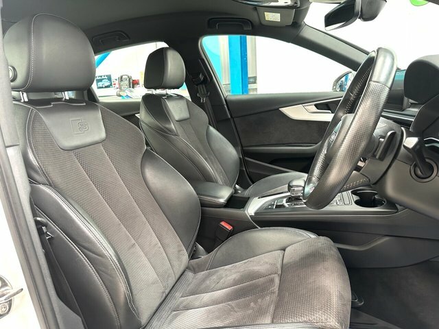 Audi A4 Avant Tdi Ultra Sport Black #14