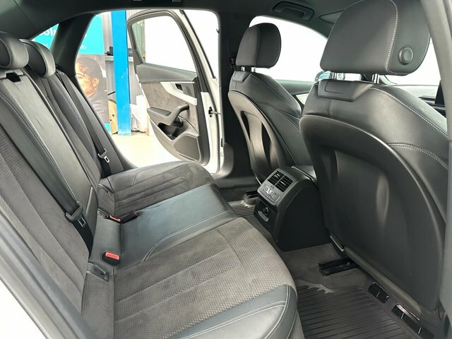 Audi A4 Avant Tdi Ultra Sport Black #26