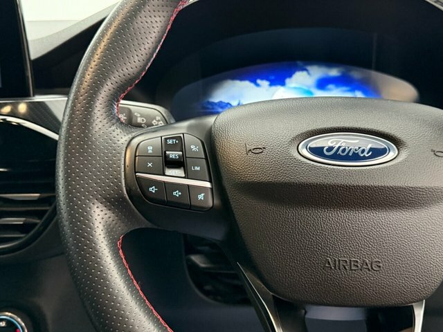 Ford Kuga 1.5 Ecoboost 150 St-line First Edition Red #19