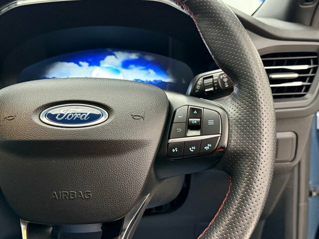 Ford Kuga 1.5 Ecoboost 150 St-line First Edition Red #20