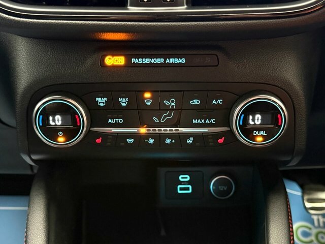Ford Kuga 1.5 Ecoboost 150 St-line First Edition Red #29