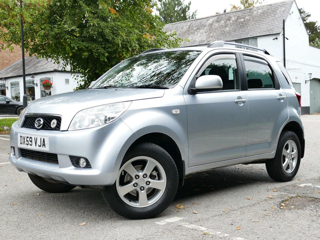Daihatsu Terios S Silver #2