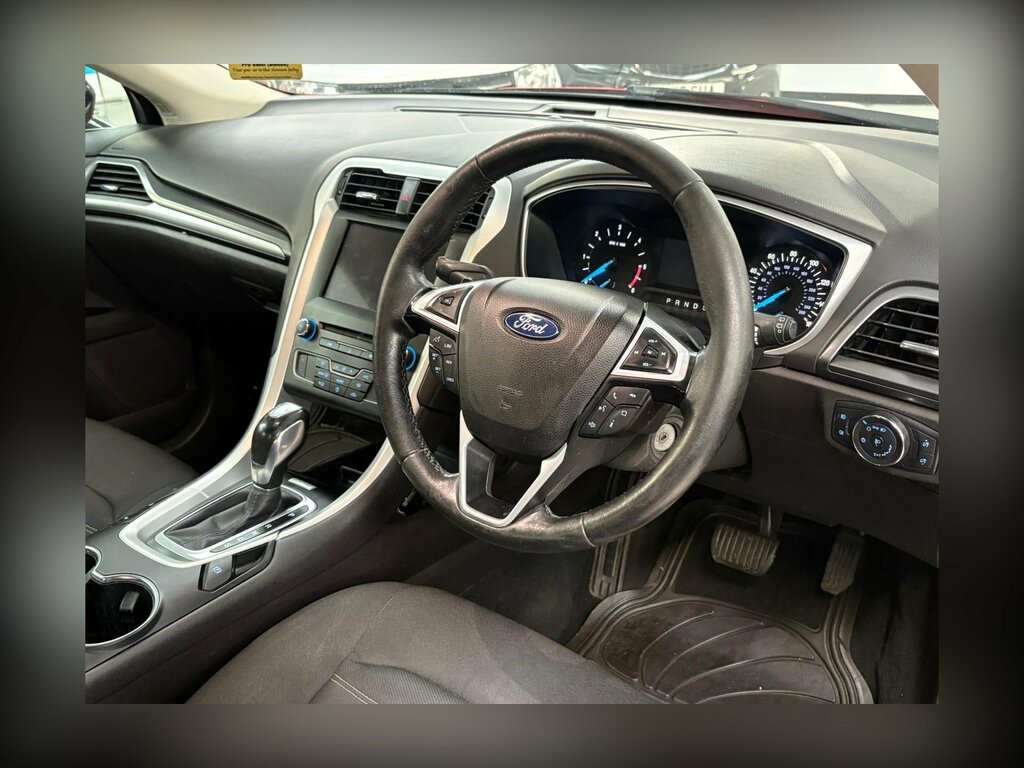 Ford Mondeo Titanium Edition Grey #25