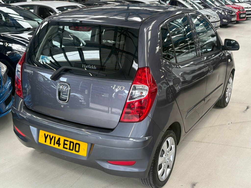Hyundai I10 Hatchback White #17