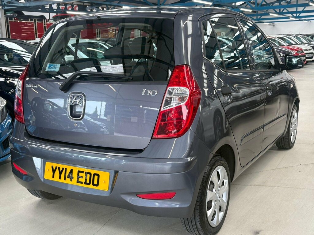 Hyundai I10 Hatchback White #18