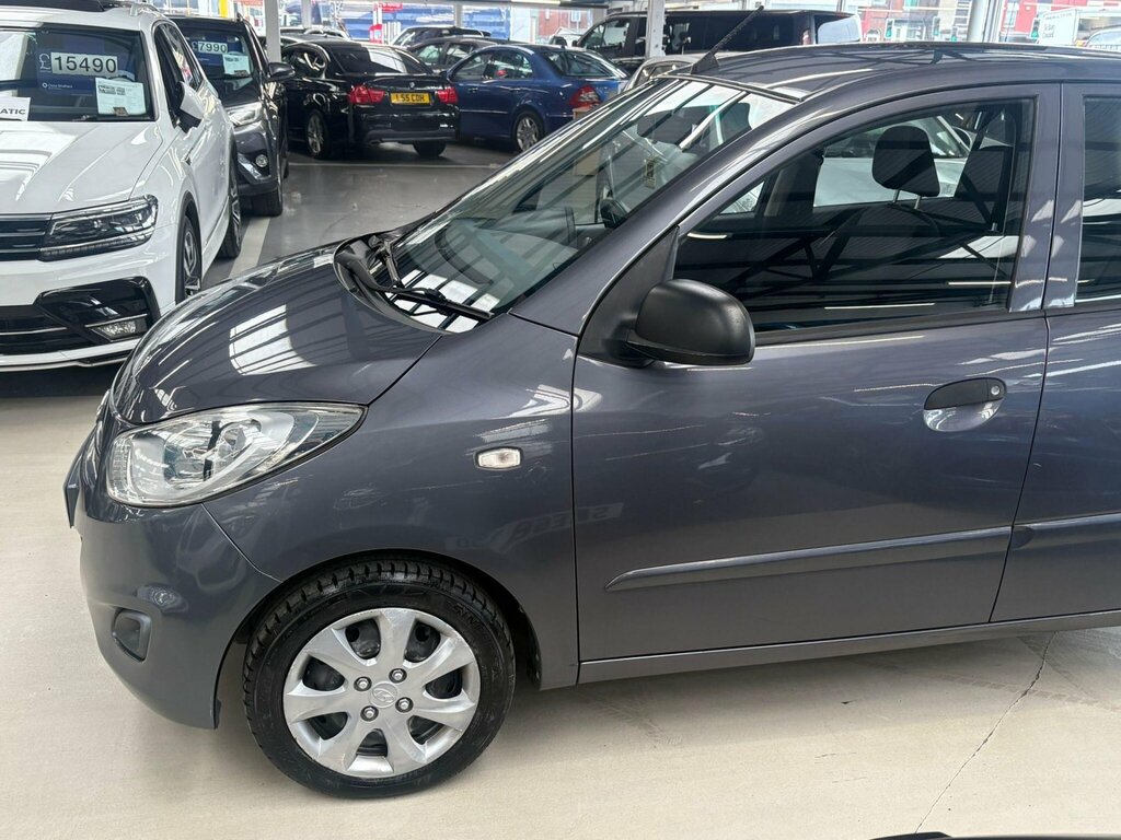 Hyundai I10 Hatchback White #10