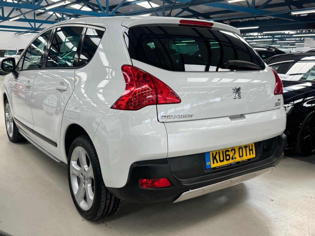 Peugeot 3008 Active Red #9