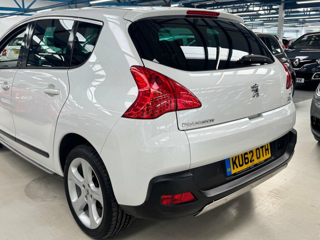 Peugeot 3008 1.6 E-hdi Allure Egc Euro 5 Ss White #4