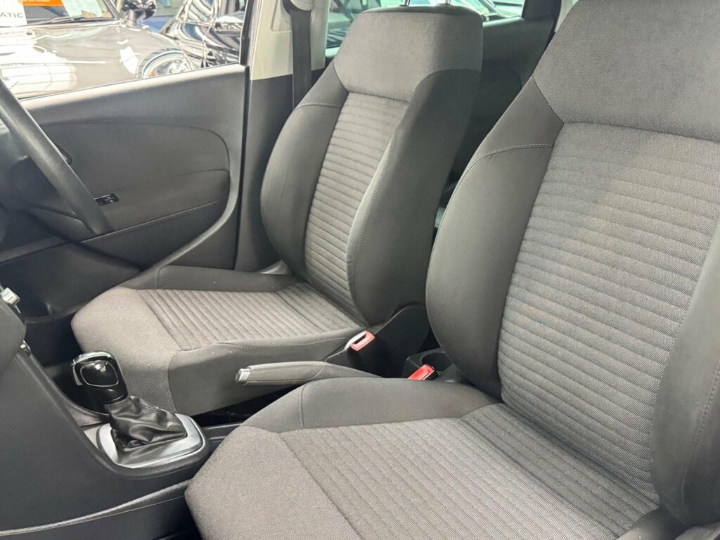 Volkswagen Polo Hatchback Black #37
